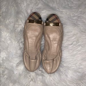 Burberry flats
